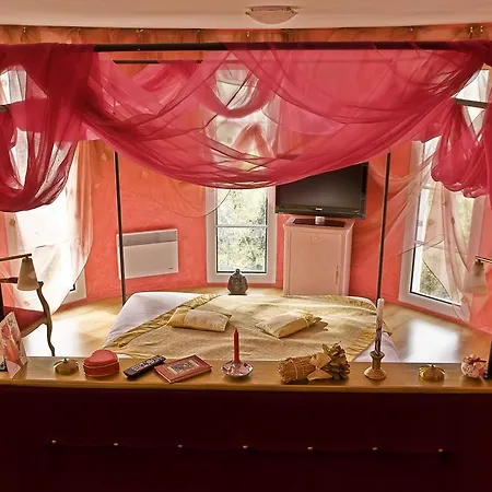 فندق مبيت وإفطار Le Galant 4*