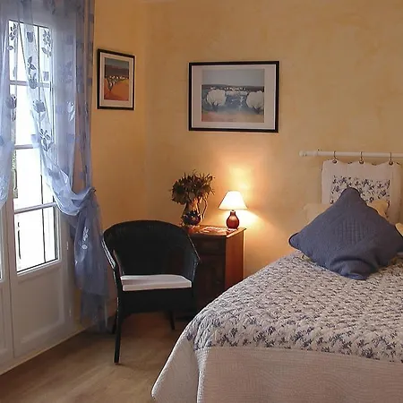 Couette-café Le Galant 3*