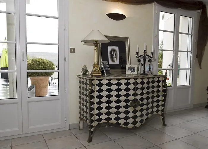 Le Galant Bed & Breakfast 4*